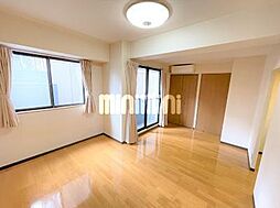 フィーブルサカエ