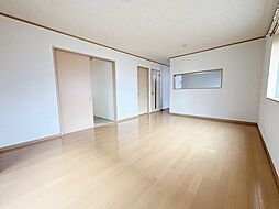 新座市畑中三丁目　中古一戸建