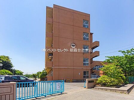 富士見市立水谷中学校 (徒歩15分) 1200m