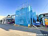 外観：現在まだ建築中ですが、完成予定の建物について詳しくご説明するプレゼンも承ります。間取りや設備など、気になる点をお気軽にご相談ください。完成後の姿も想像できます。
