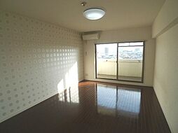 ＡＸＳ伊島 706号室 7階1Kのリビング/ダイニング