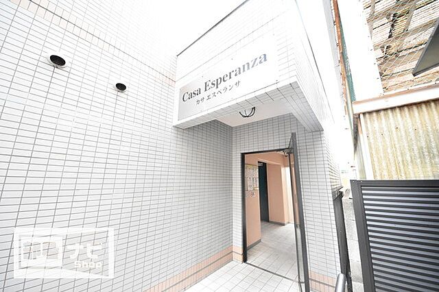 13 / 27