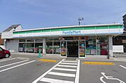 ファミリーマート高松西町店(コンビニ)まで380m