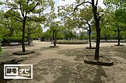 中央公園(公園)まで633m