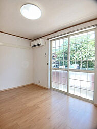 ロータスハイツ 101号室 1階2DKのリビング/ダイニング