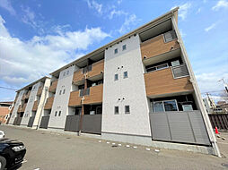 パインツリー　B棟