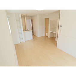 ｂｌｏｓｓｏｍ　Ａ 1階1LDKのリビング/ダイニング