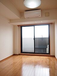 ルーブル早稲田 7階1Kのリビング/ダイニング