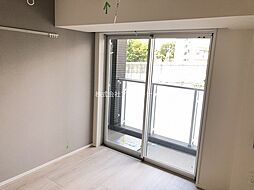 アクサスレジデンス目黒東 10階1Kのリビング/ダイニング