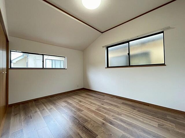 室内 昭島市緑町2丁目