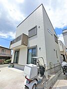 令和4年7月築、防音室付きです