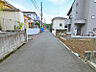 外観：前面道路