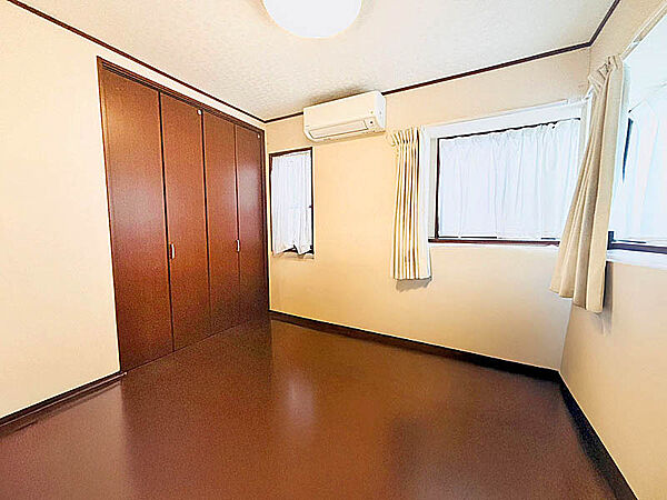 寝室