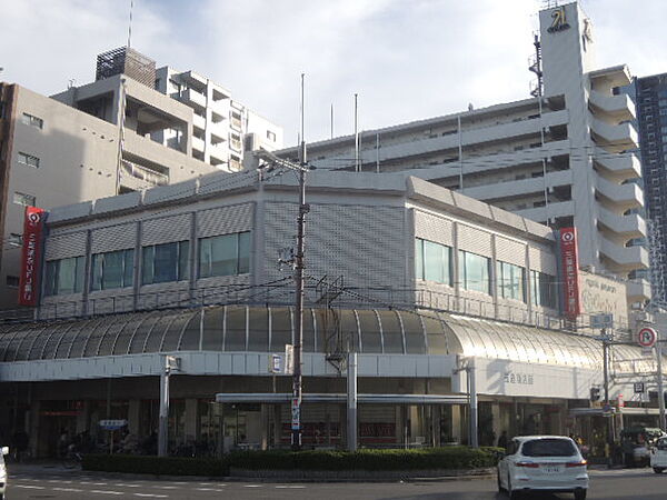 画像15:三菱東京UFJ銀行（30m）