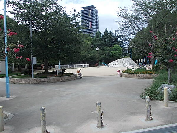 画像20:東小橋公園（77m）