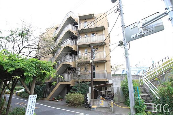 サンアベニュー田園調布 ｜東京都大田区田園調布本町(賃貸マンション1R・4階・30.39㎡)の写真 その1