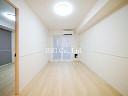 Feeju田園調布 1階1LDKのリビング/ダイニング