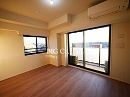 シーズンフラッツ柿の木坂 8階1LDKのリビング/ダイニング