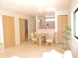 リビング/ダイニングの画像