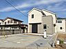 外観：【外観/施工例】世代を超えて長く住み継げる長期優良住宅です。※実際とは異なる場合があります。