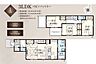 間取り：【間取図/1号棟】全居室南向きで、家中快適な住まい。キッチン脇には、多目的に活用できるカウンター付き。大容量のリビング収納・パントリー・SCが備わり、住空間をより広く活用できます。