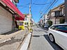 外観：徒歩はもちろんベビーカーや自転車でも安心な道のりです。一歩通行なのも安心ですね！