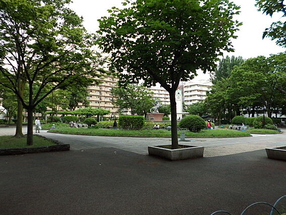 赤羽公園　徒歩...