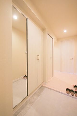 玄関 ウイングストリーム氷川台コート 5階/-