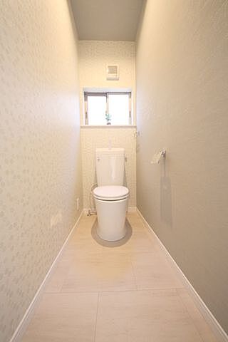 トイレ 荒川区東尾久2丁目