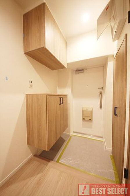 ■たっぷり収納できるシューズBOX付きで玄関回りがスッキリ片付きます
