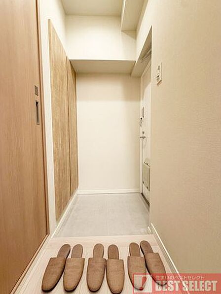 ■たっぷり収納できるシューズBOX付きで玄関回りがスッキリ片付きます
