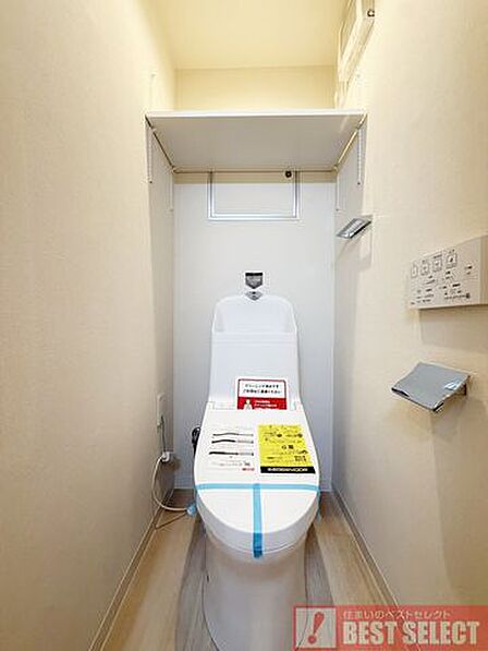 ■いつでも衛生的なウォシュレット付きトイレ