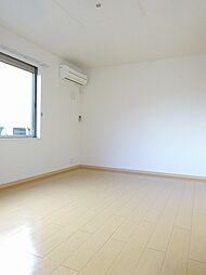 グレイスヴィラ川中島　Ｂ 102 1階ワンルームのリビング/ダイニング