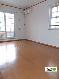 カーサ・レオノール 201 2階2LDKのリビング/ダイニング