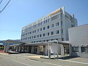 病院「千曲中央病院まで1200m」