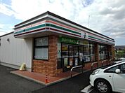 コンビニ「セブンイレブン長野南原店まで805m」