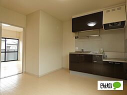 ディアスヤマーニ　Ｃ棟 2階2DKのリビング/ダイニング