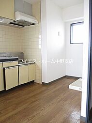 JR中央本線 中野駅 徒歩10分の賃貸マンション 5階2DKのリビング/ダイニング