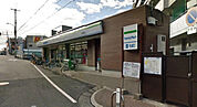ファミリーマート