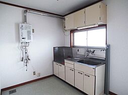 コーポ鎌田 06 2階2DKの室内