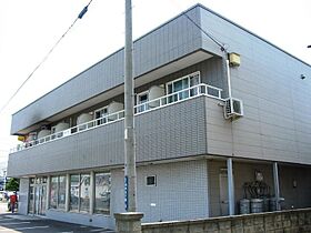 三枝ビル 201 ｜ 青森県弘前市大字田町5丁目（賃貸アパート1K・2階・24.79㎡） その1