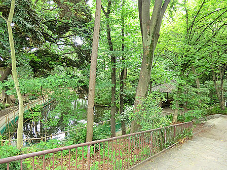 おとめ山公園　徒歩12分