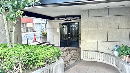 エントランスアプローチ
