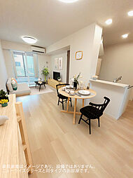 JR東海道・山陽本線 大久保駅 徒歩14分の賃貸アパート 1階1LDKのリビング/ダイニング