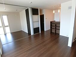 JR東海道・山陽本線 大久保駅 徒歩25分の賃貸アパート 1階2LDKのリビング/ダイニング