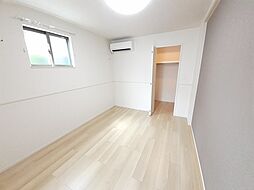 神戸市西神・山手線 湊川公園駅 徒歩15分の賃貸アパート 1階1LDKのリビング/ダイニング