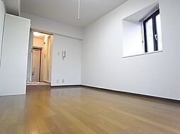 阪急神戸本線 塚口駅 徒歩3分の賃貸マンション 3階1Kのリビング/ダイニング