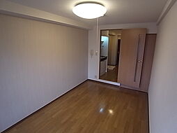 阪急伊丹線 新伊丹駅 徒歩5分の賃貸マンション 3階1Kのリビング/ダイニング