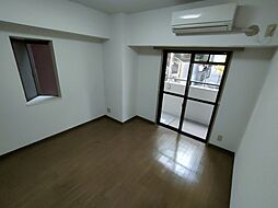 阪神本線 神戸三宮駅 徒歩8分の賃貸マンション 2階1Kのリビング/ダイニング