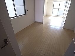 阪急神戸本線 岡本駅 徒歩2分の賃貸アパート 3階1DKのリビング/ダイニング